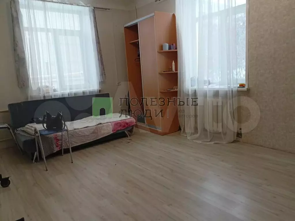 Комната 20 м в 3-к., 2/3 эт. - Фото 1