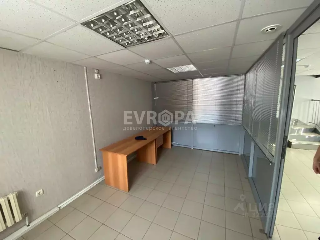 Офис в Ульяновская область, Ульяновск ул. Робеспьера, 114 (17 м) - Фото 1