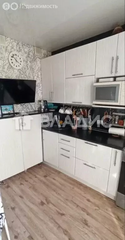 3-комнатная квартира: Арзамас, улица Короленко, 20 (68 м) - Фото 1