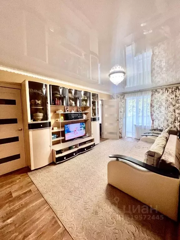 2-к кв. Воронежская область, Воронеж ул. 9 Января, 101 (44.0 м) - Фото 0