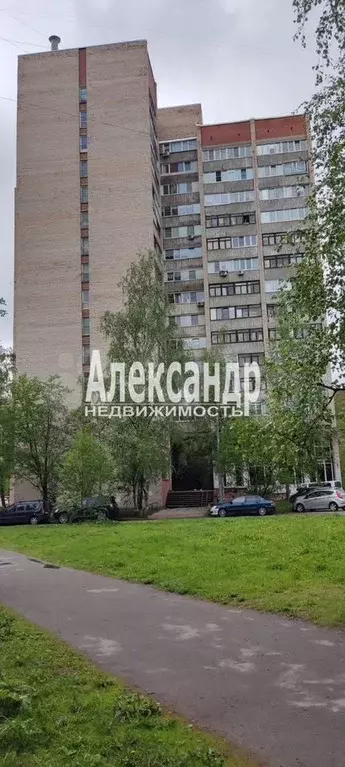 Комната 11,9 м в 6-к., 4/15 эт. - Фото 1
