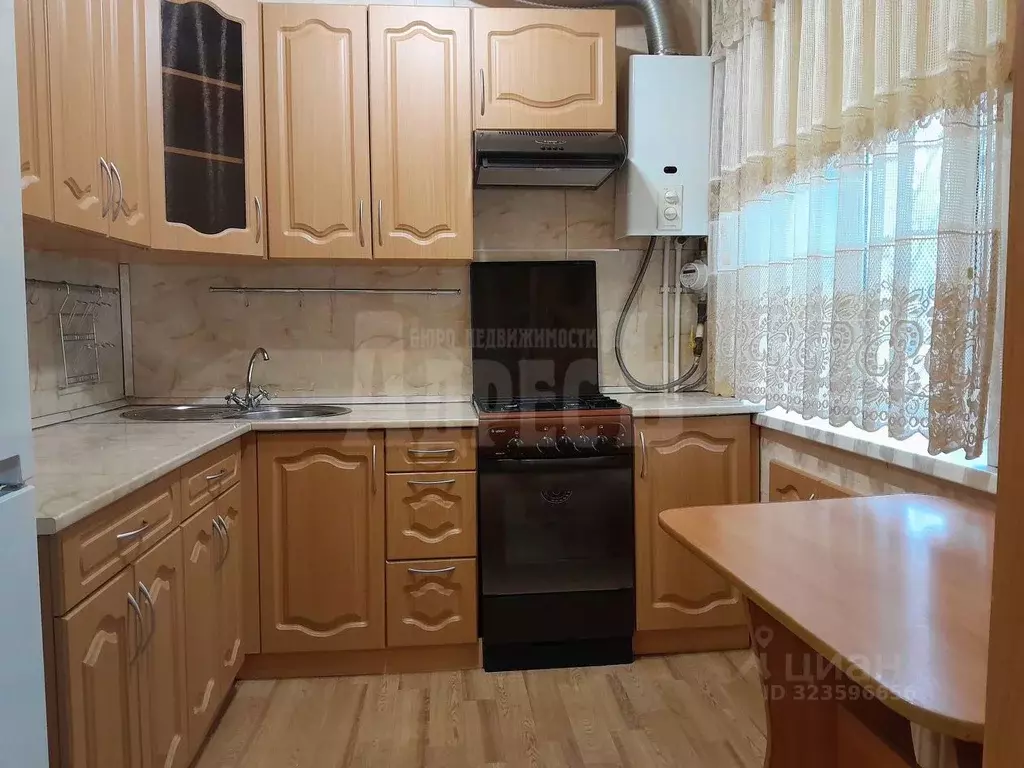 2-к кв. Калужская область, Обнинск просп. Ленина, 78 (40.0 м) - Фото 0