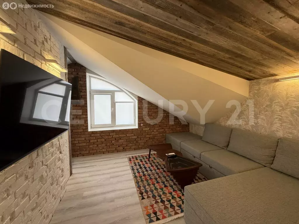 2-комнатная квартира: Каспийск, проспект М. Омарова, 18 (56 м) - Фото 0