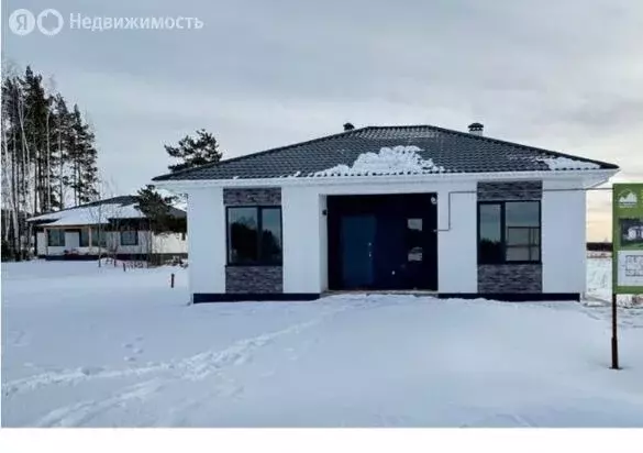 Дом в Белоярский городской округ, посёлок Рассоха, коттеджный посёлок ... - Фото 0