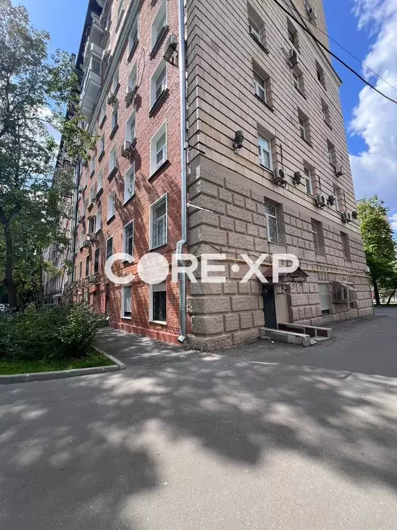 Продажа помещения 241 кв.м, первая линия - Фото 1