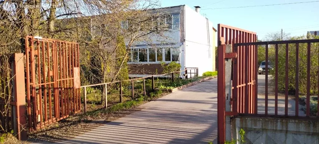 3-комнатная квартира: село Ягодное, улица Грачёва, 3 (78 м) - Фото 1