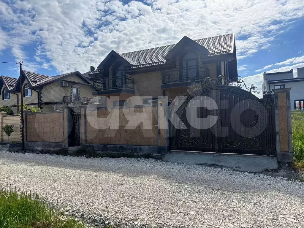 Дом 214 м на участке 4,8 сот. - Фото 1