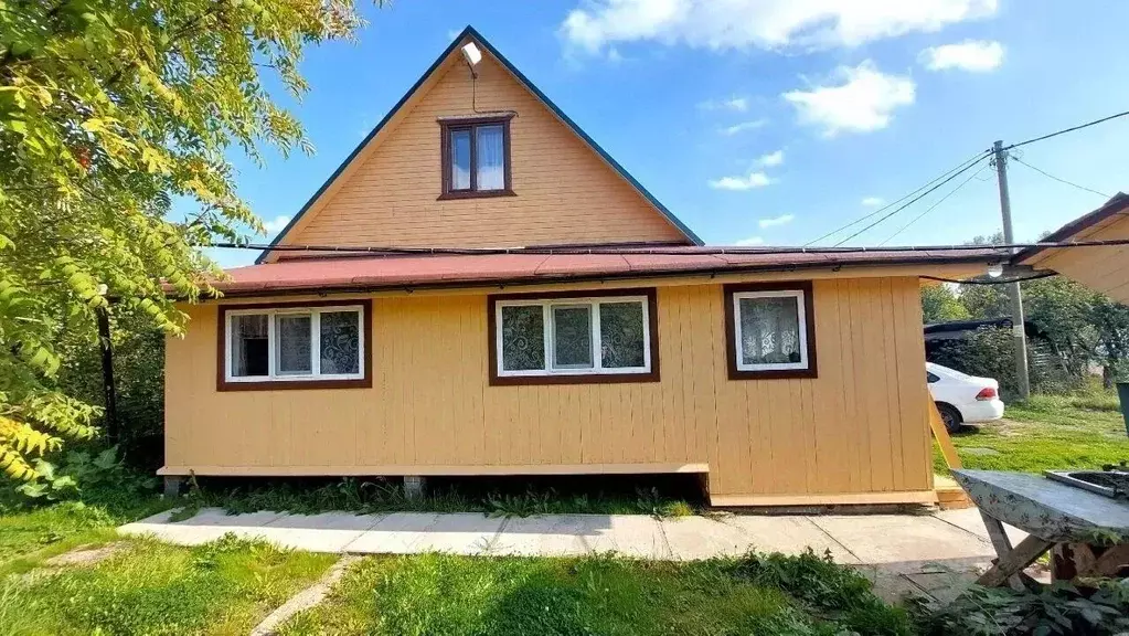 Дом в Ленинградская область, Тихвинское городское поселение, Лесное ... - Фото 1