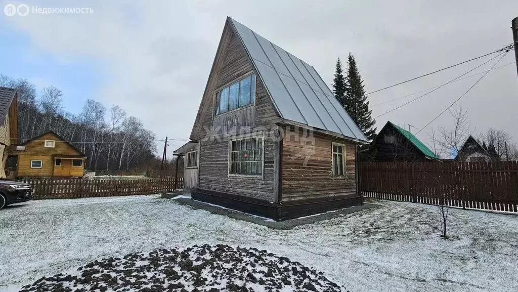 Дом в Новолуговской сельсовет (70 м) - Фото 1