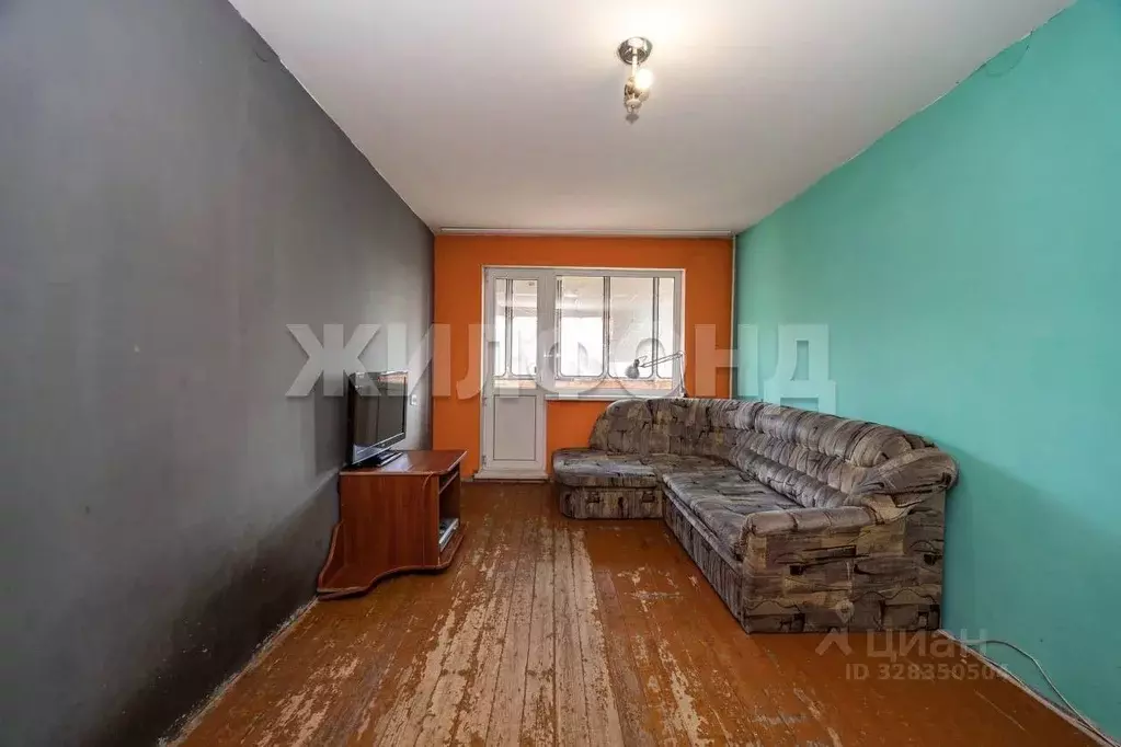 1-к кв. Алтайский край, Барнаул ул. 50 лет СССР, 8 (30.4 м) - Фото 1