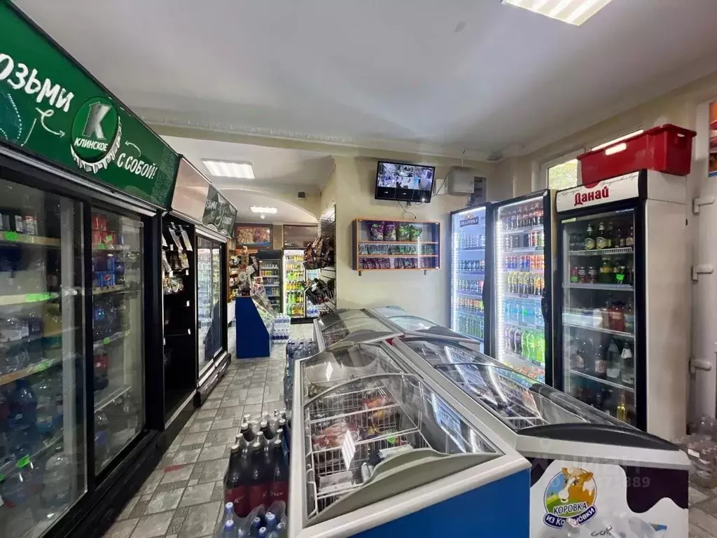 Торговая площадь в Крым, Ялта ул. Дражинского, 44 (150 м) - Фото 1