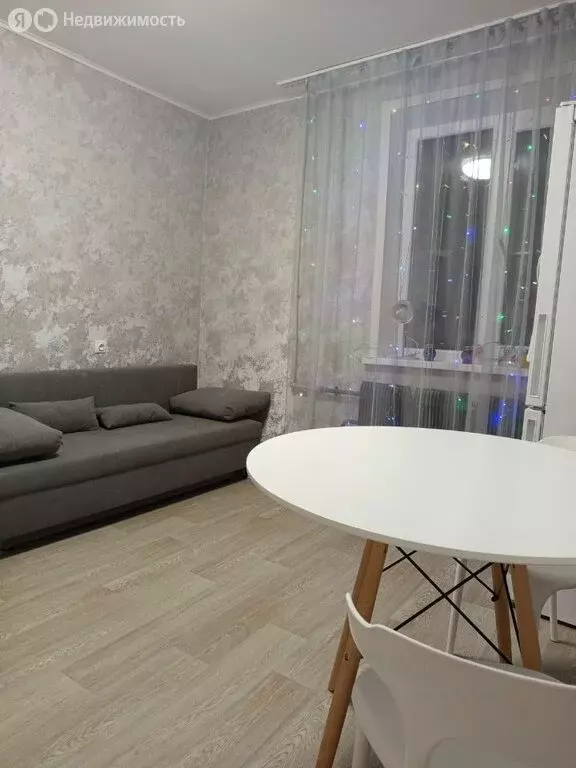1-комнатная квартира: Саратов, Украинская улица, 10 (34 м) - Фото 1