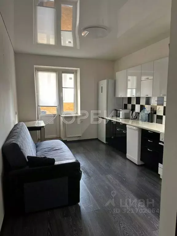 1-к кв. Тюменская область, Тюмень ул. Мельникайте, 2к7 (39.7 м) - Фото 2