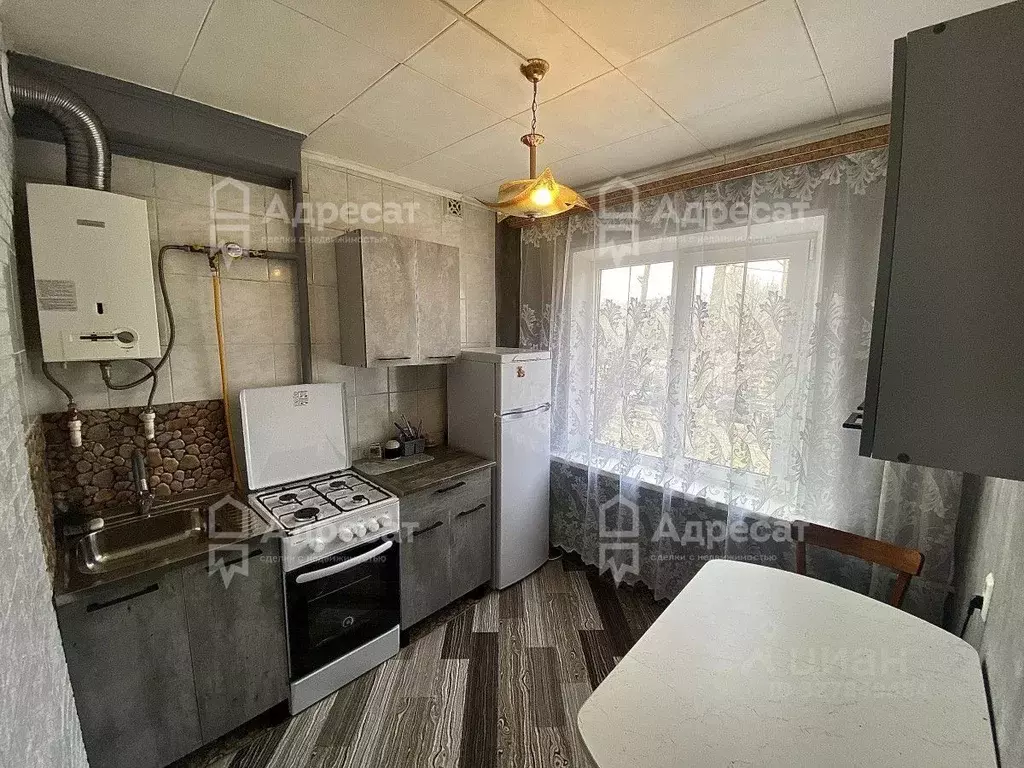 2-к кв. Волгоградская область, Волгоград ул. Жолудева, 24 (45.0 м) - Фото 1