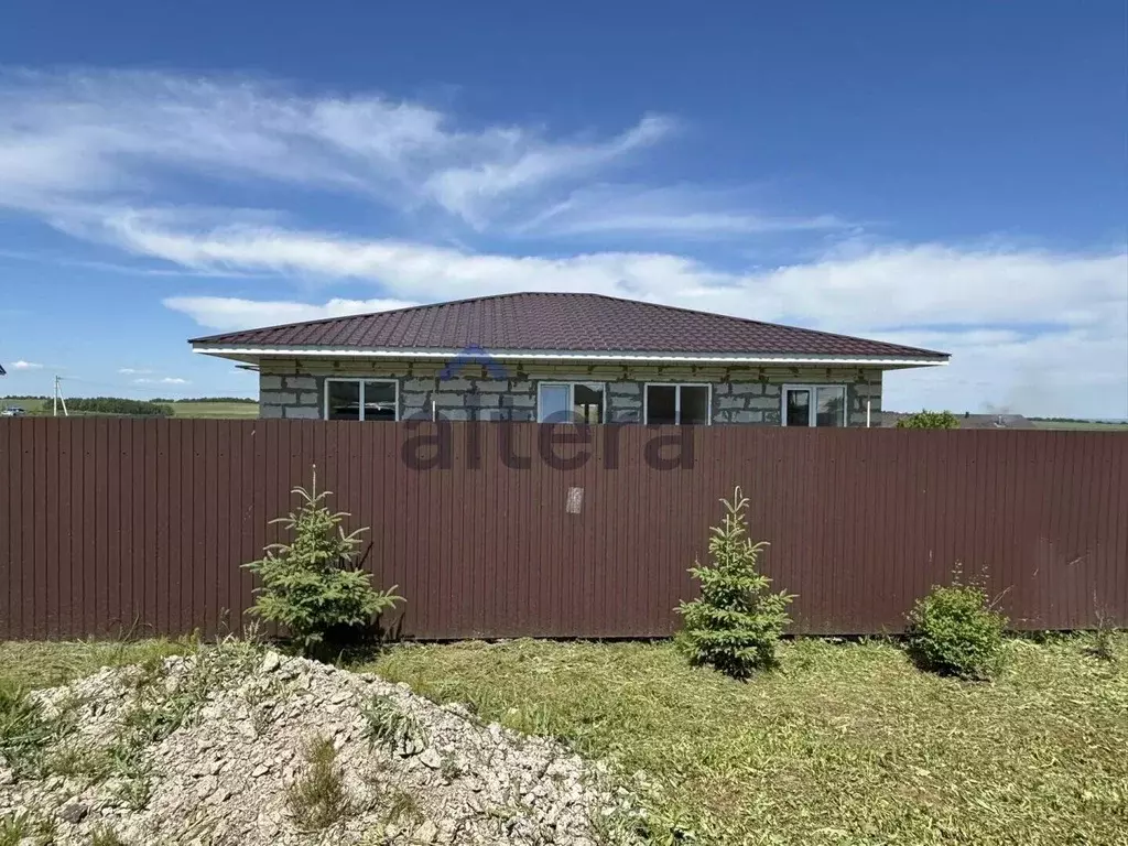 Дом в Татарстан, Апастово пгт ул. Аграрная, 25 (110 м) - Фото 1