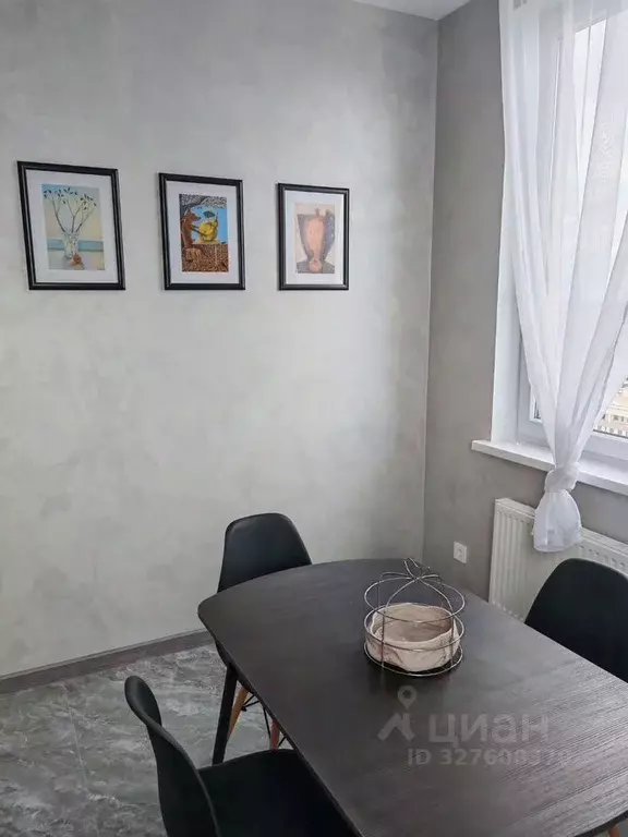 2-к кв. Крым, Симферополь просп. Александра Суворова, 21 (60.0 м) - Фото 2