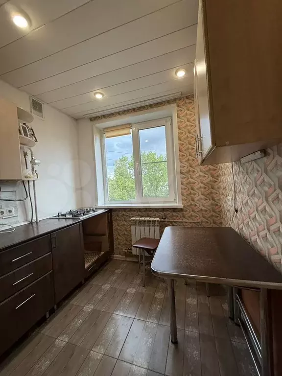 4-к. квартира, 56 м, 5/5 эт. - Фото 0