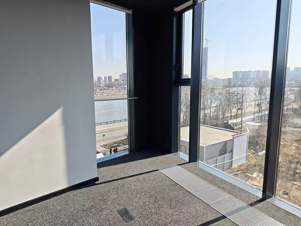 Офис в Москва Новоданиловская наб., 12 (241 м) - Фото 2