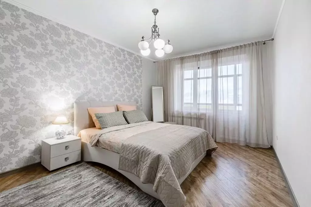 2-к кв. Татарстан, Казань ул. Чернышевского, 16 (70.0 м) - Фото 0