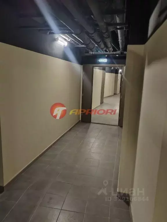 Гараж в Московская область, Ленинский городской округ, пос. Развилка ... - Фото 1