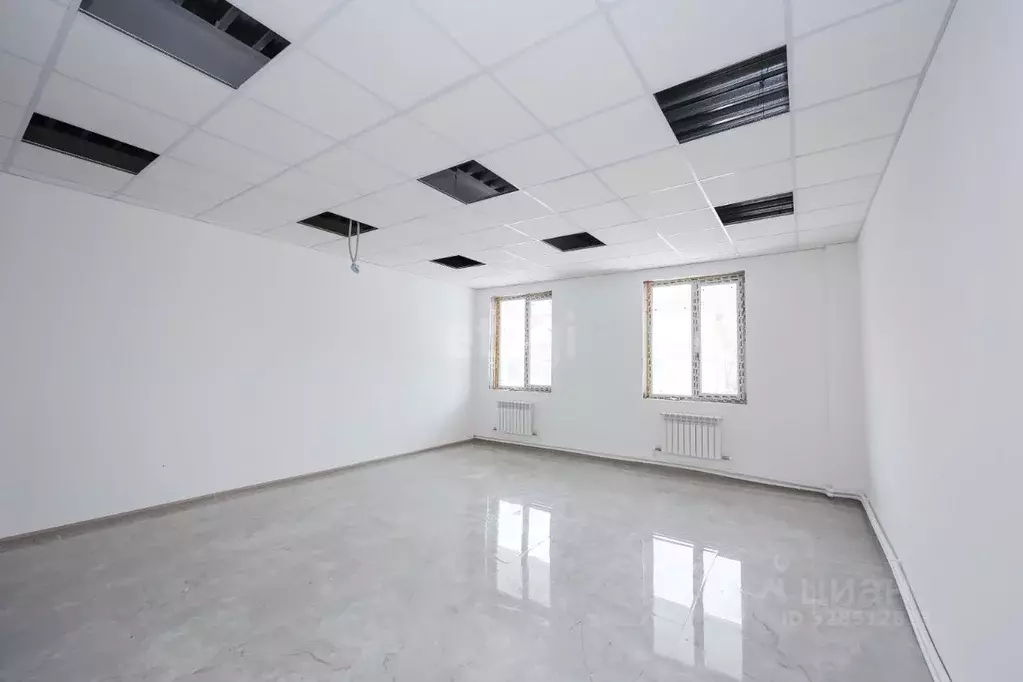 Офис в Хабаровский край, Хабаровск ул. Карла Маркса, 146 (37 м) - Фото 1