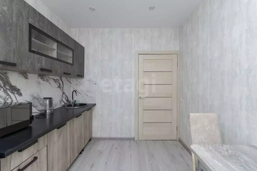 1-к кв. Тюменская область, Тюмень ул. Героев Космоса, 13к1 (34.0 м) - Фото 1