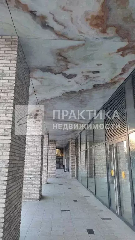 Продается 4-комнатная квартира - Фото 2