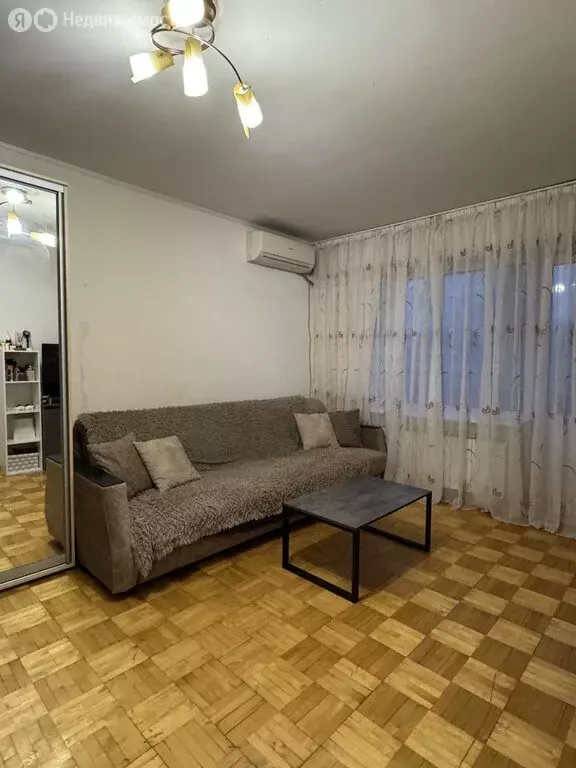 1-комнатная квартира: Екатеринбург, улица Пальмиро Тольятти, 11А (41 ... - Фото 1