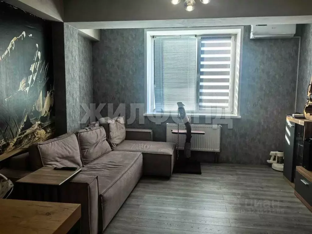 2-к кв. Хакасия, Абакан ул. Чертыгашева, 166 (52.4 м) - Фото 1