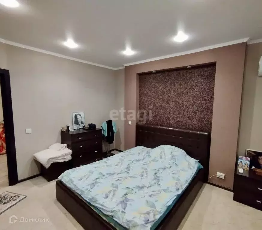 Продаётся 2-к квартира, 61.8 м - Фото 1