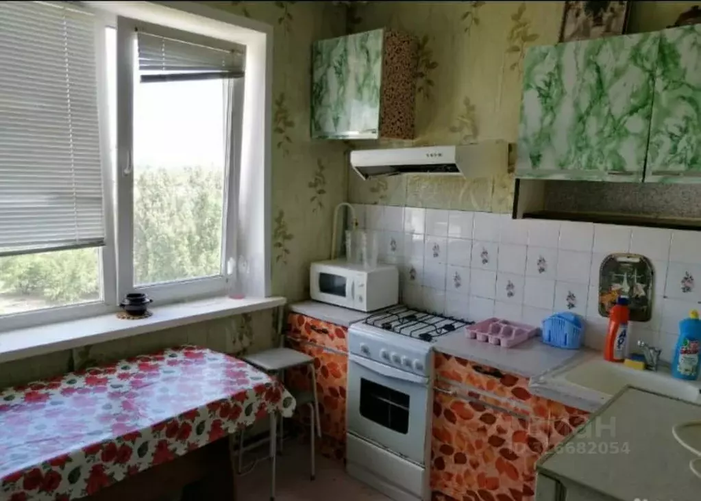 1-к кв. Саратовская область, Балаково ул. Гагарина, 40а (33.0 м) - Фото 0