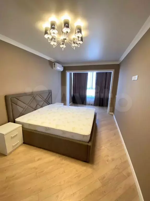 2-к. квартира, 70 м, 4/22 эт. - Фото 1