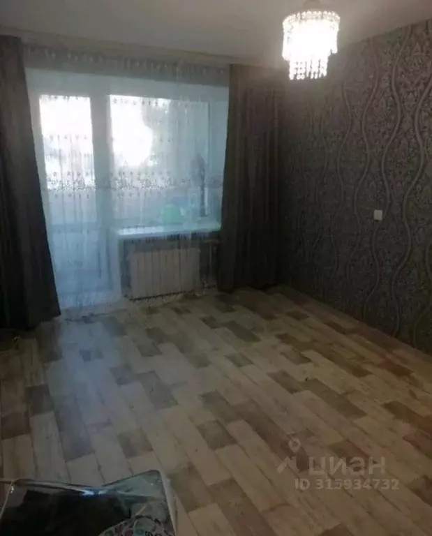 1-к кв. Омская область, Омск Заозерный мкр, ул. Коммунальная, 13Б ... - Фото 0