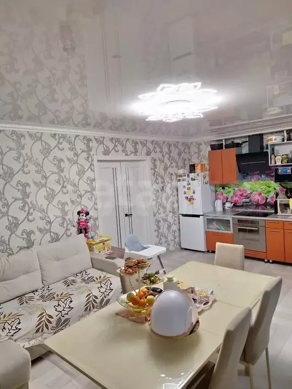 2-к. квартира, 60 м, 6/10 эт. - Фото 1