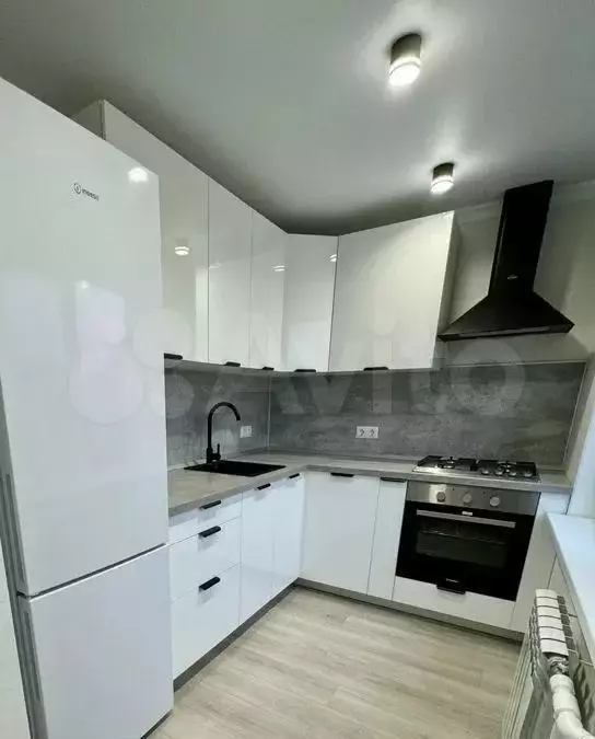 3-к. квартира, 48 м, 3/5 эт. - Фото 0