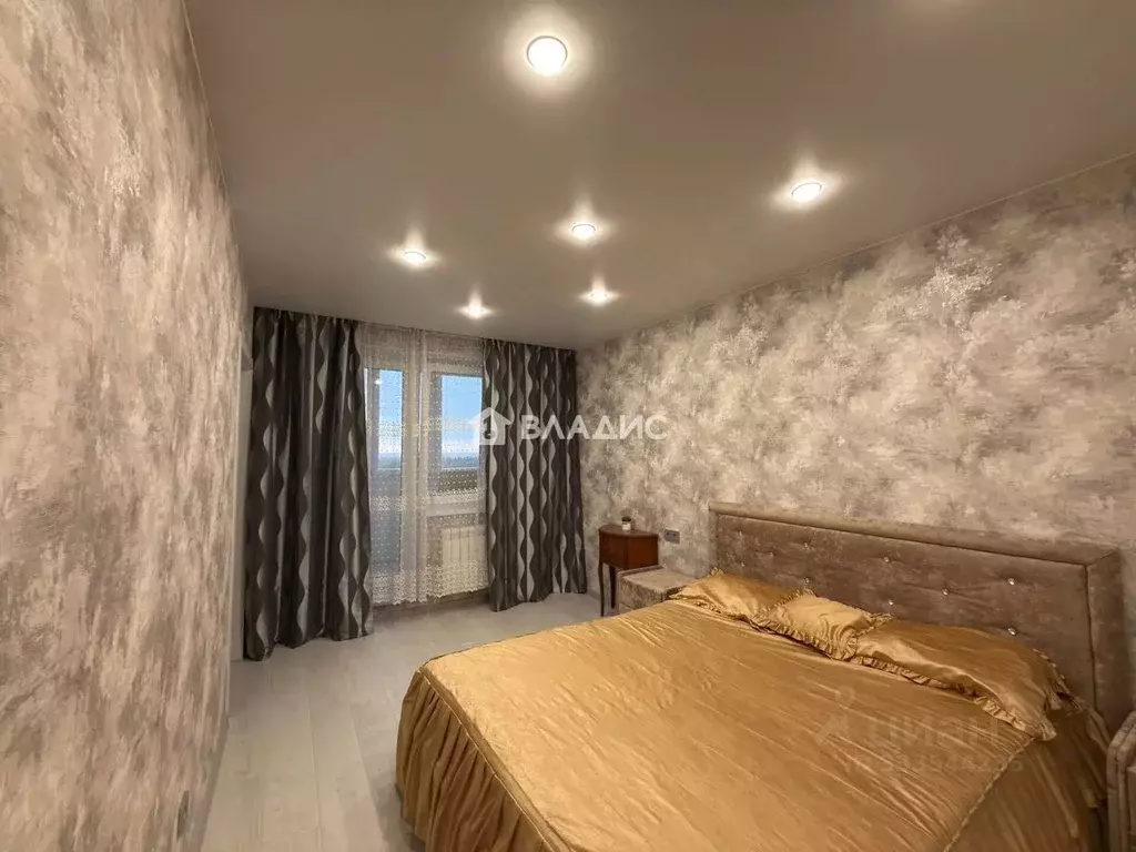 3-к кв. Москва Синявинская ул., 11к3 (88.0 м) - Фото 2