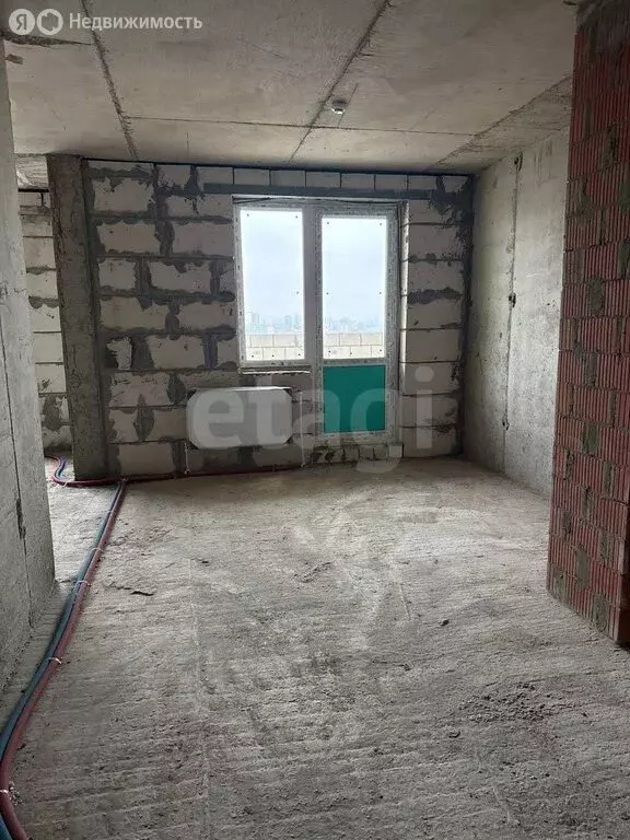 1-комнатная квартира: Саратов, улица имени Александра Кривохижина, 6 ... - Фото 2