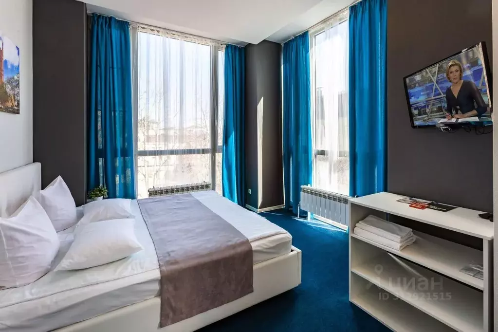 Комната Тюменская область, Тюмень ул. Республики, 49 (23.0 м) - Фото 0