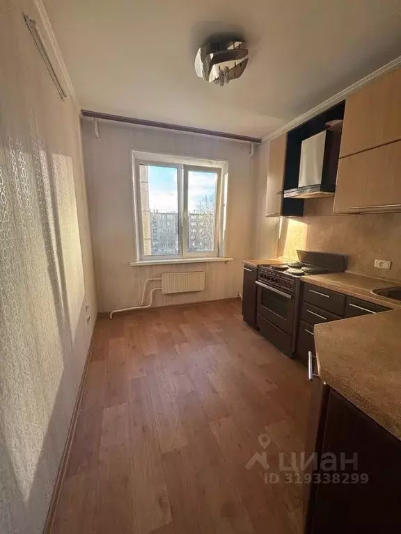 3-к кв. Челябинская область, Челябинск Аральская ул., 214 (66.0 м) - Фото 1