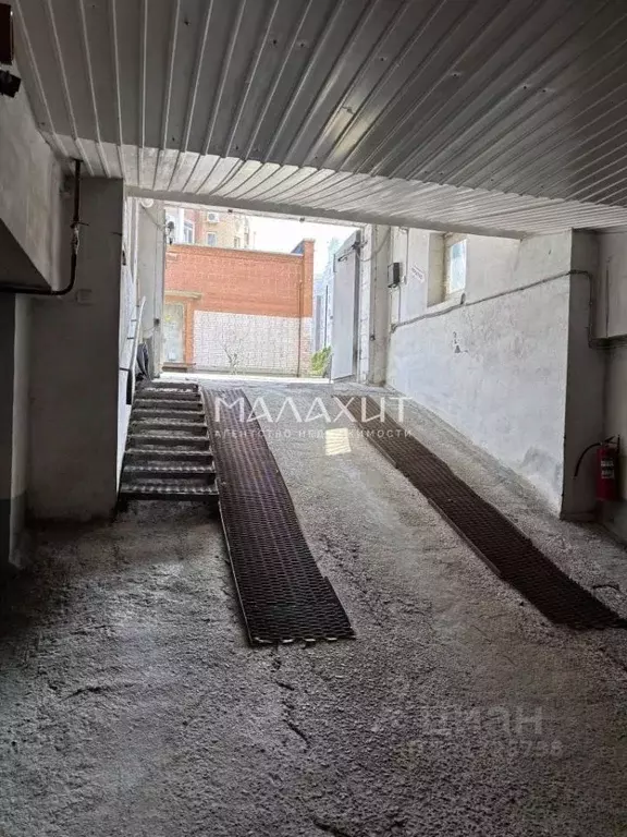 Гараж в Самарская область, Самара Ленинская ул., 216 (18 м) - Фото 1