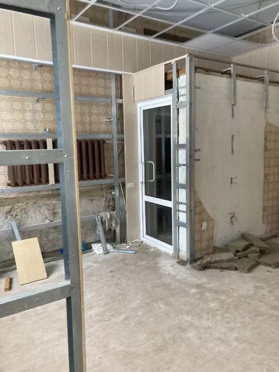 Помещение свободного назначения в Тульская область, Новомосковск ул. ... - Фото 0