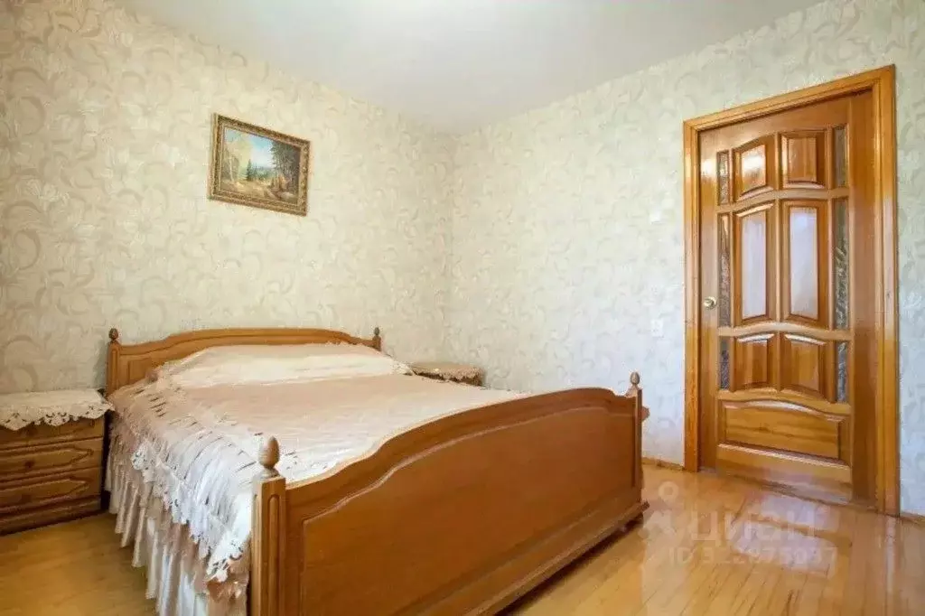 3-к кв. Башкортостан, Уфа ул. Менделеева, 116 (80.0 м) - Фото 1