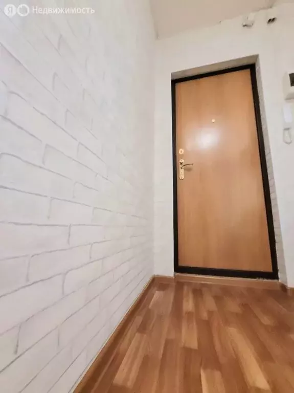 3-комнатная квартира: Копейск, улица Калинина, 15Б (72.9 м) - Фото 0