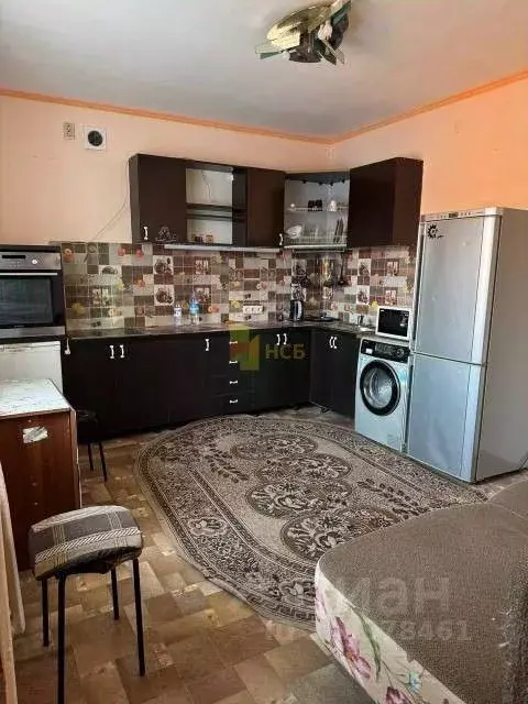 1-к кв. Омская область, Омск Нефтезаводская ул., 28к2 (56.3 м) - Фото 0