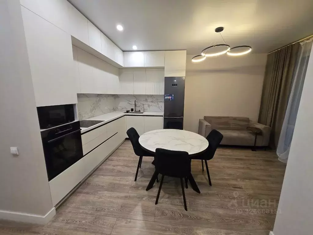 3-к кв. Московская область, Одинцовский городской округ, Заречье пгт ... - Фото 1