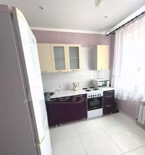 1-к кв. Тюменская область, Тобольск 9-й мкр, 37 (38.0 м) - Фото 0