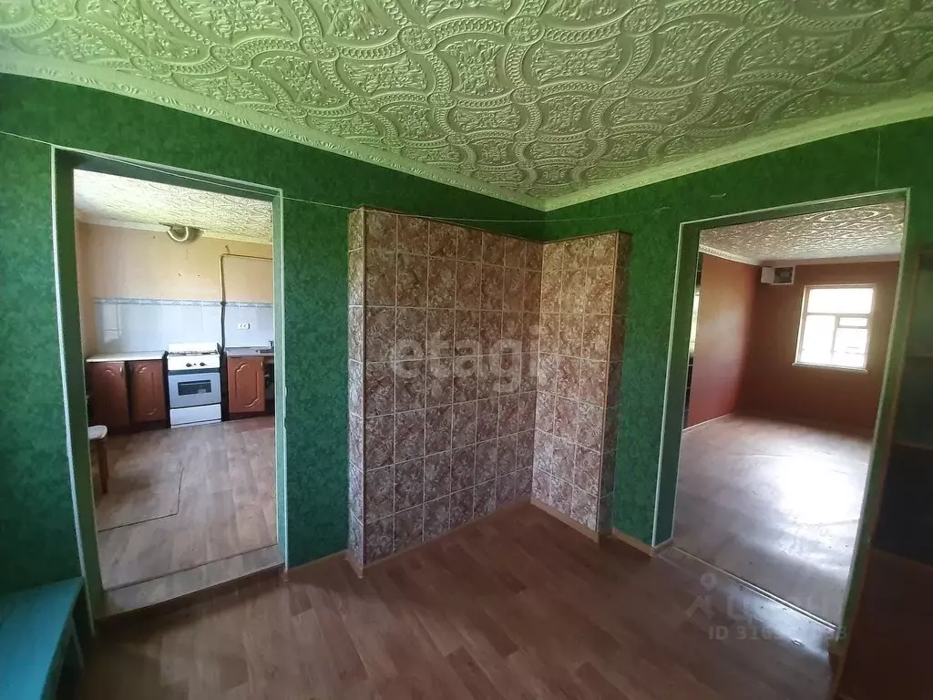 Дом в Белгородская область, Валуйский муниципальный округ, с. Казинка ... - Фото 0