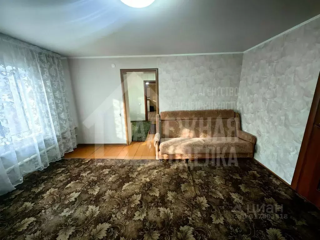 Дом в Алтайский край, Рубцовск ул. Фурманова (70 м) - Фото 1