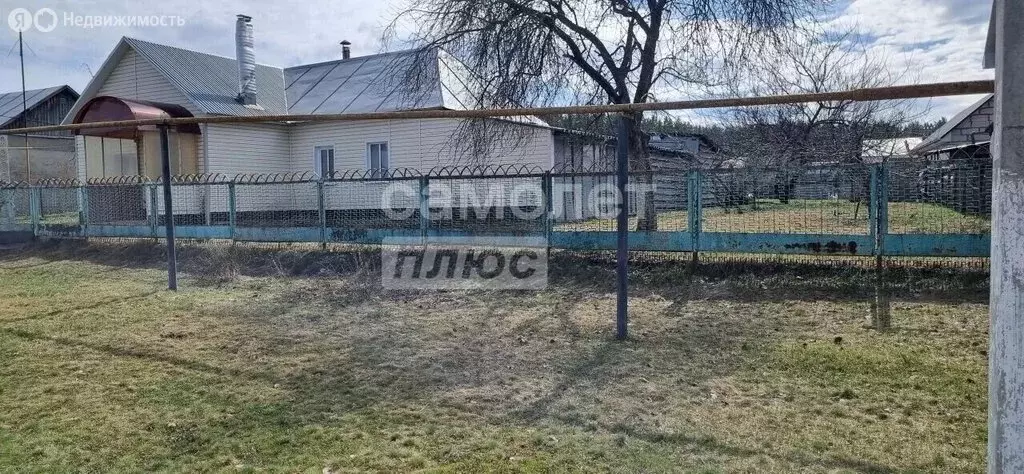 Дом в село Карамышево, Советская улица, 7 (50 м) - Фото 1