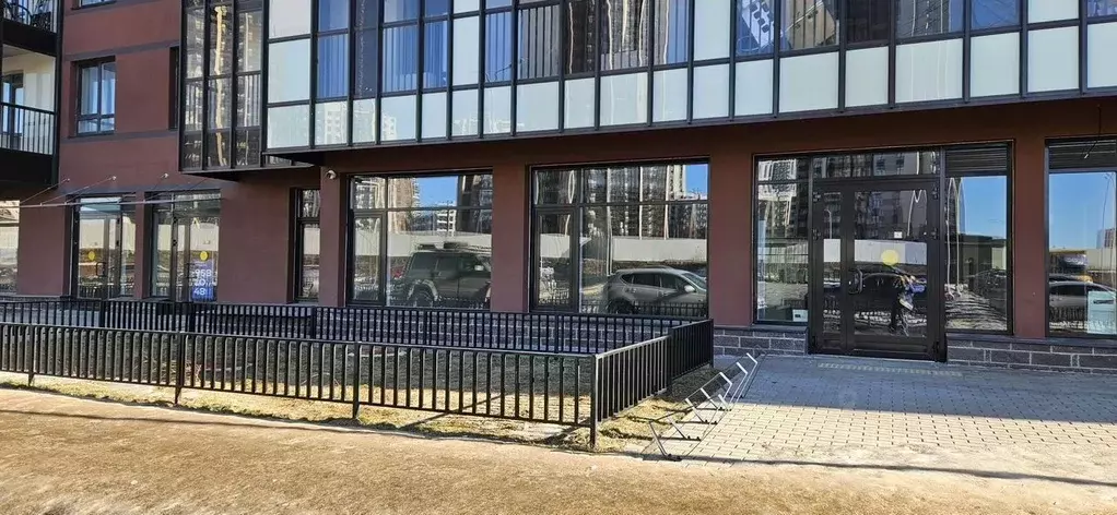 Помещение свободного назначения в Санкт-Петербург просп. ... - Фото 1